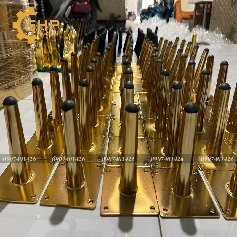 Chân bàn ghế sofa 10cm-vàng